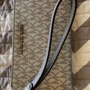 Michael Kors Wristlet